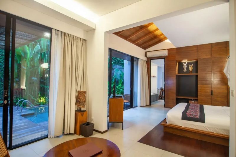 1 bedroom pool villa