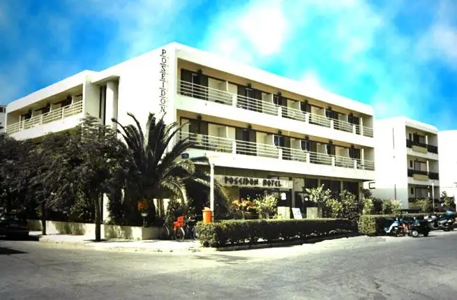 POSEIDON HOTEL AND APARTMENTS