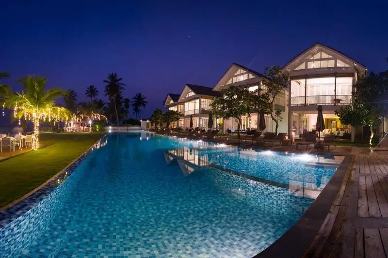 SRI SHARAVI BEACH VILLAS & SPA
