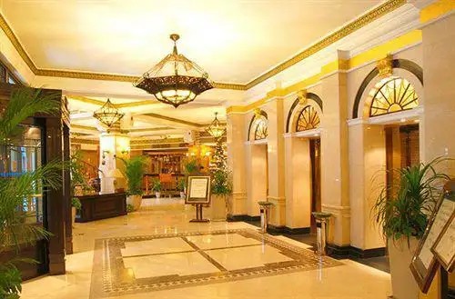 METROPOLE