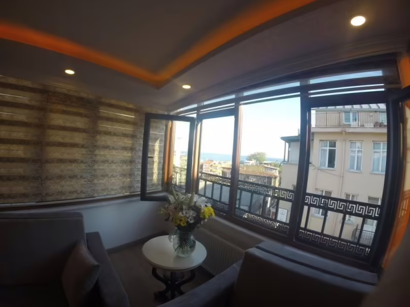 HARBOUR SUITES OLD CITY