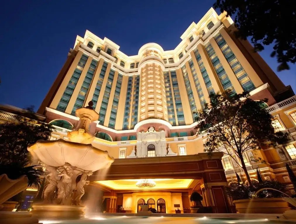 FOUR SEASONS HOTEL MACAO