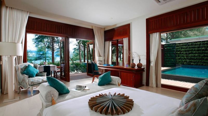 1 bedroom beachfront pool villa