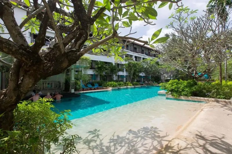 DOUBLETREE BY HILTON PHUKET BANTHAI RESORT (EX. BANTHAI BEACH RESORT)