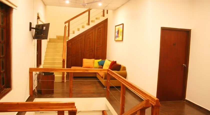 BAY BEACH HOTEL NILAVELI
