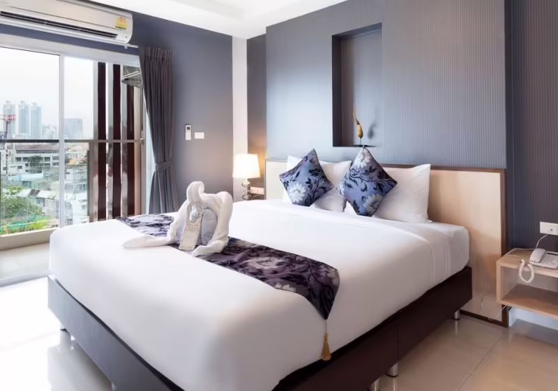 THE AIM SATHORN
