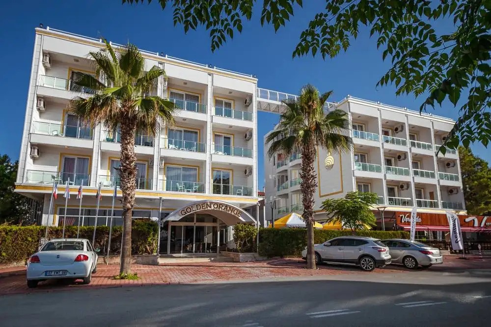 GOLDEN ORANGE HOTEL