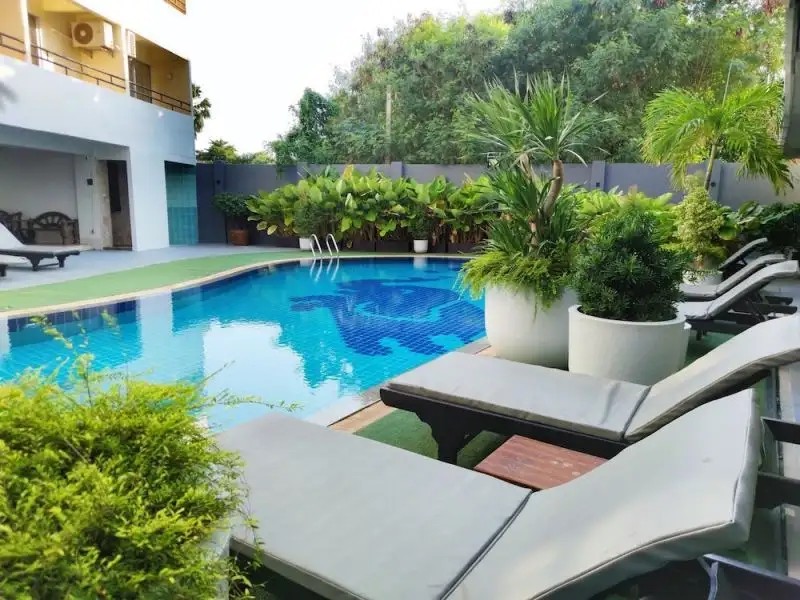 THE CHANTHONG HOTEL PATTAYA