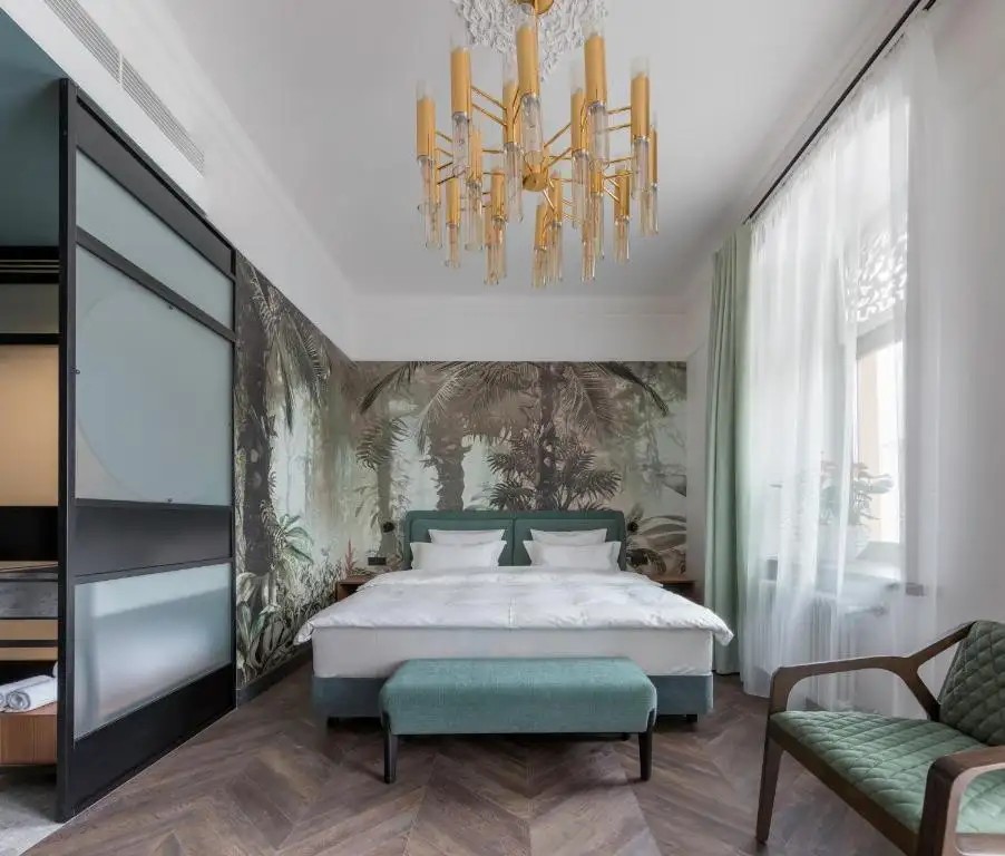 ZALKIND HOTEL (ЗАЛКИНД ОТЕЛЬ)