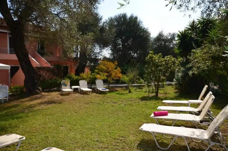 MARILENA APARTMENTS & STUDIOS