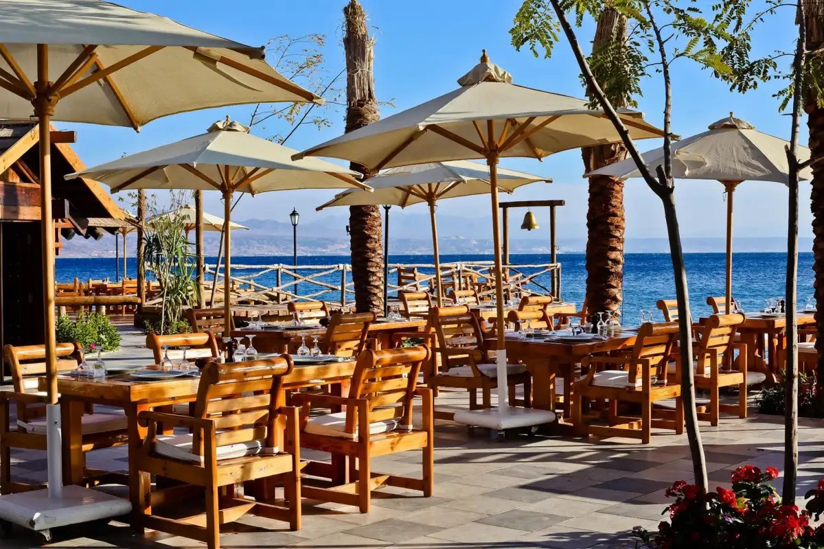 TABA HOTEL & NELSON VILLAGE (EX. HILTON)