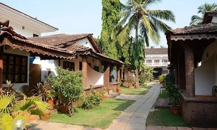 SILVER SANDS HOLIDAY VILLAGE