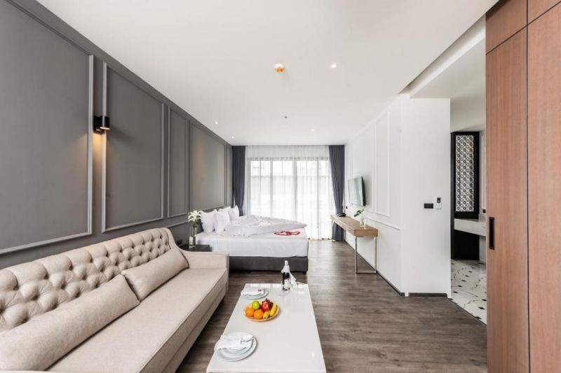honeymoon suite