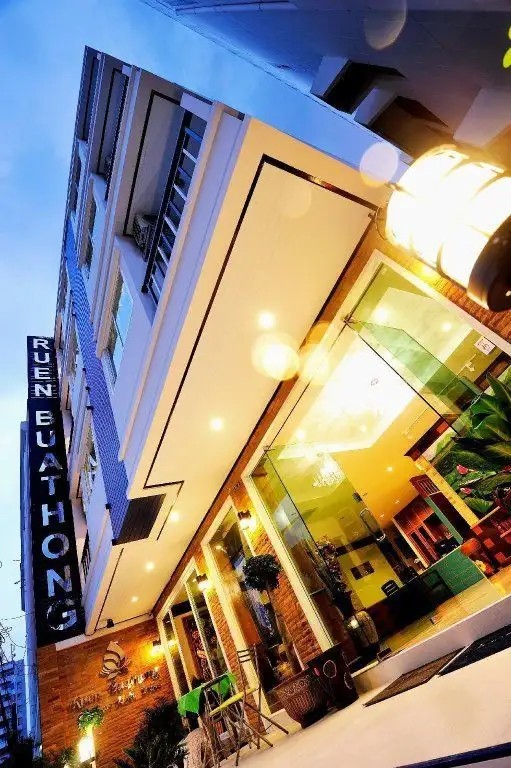 RUEN BUATHONG BOUTIQUE HOTEL