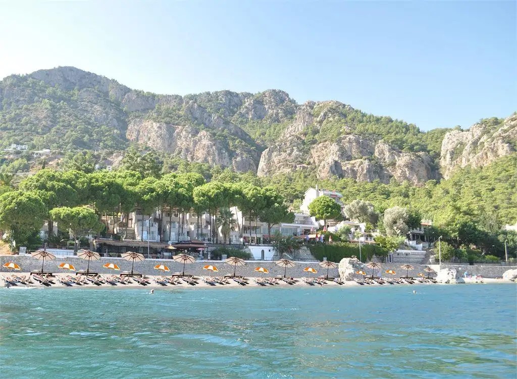 DORA BEACH TURUNC (EX. GREEN PARK BEACH)