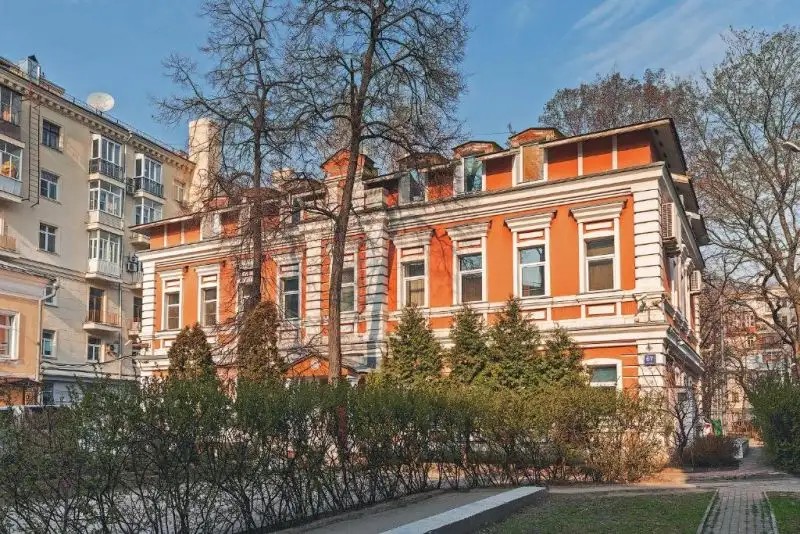 AXIS MOSCOW ISLAND