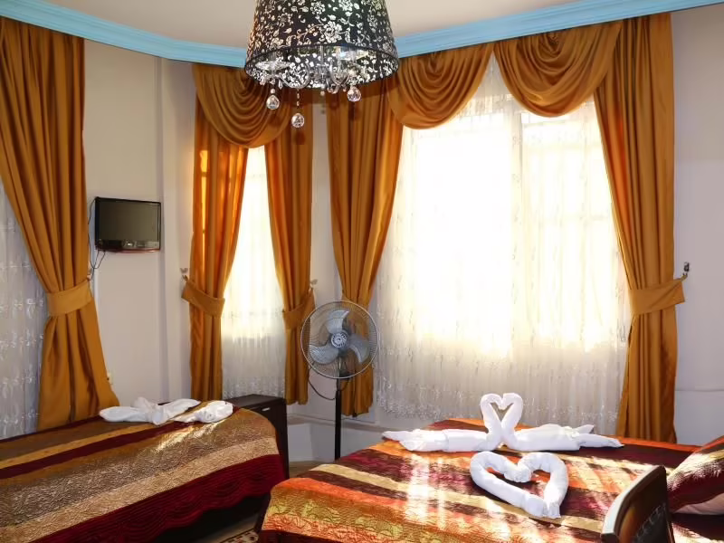 KING PALACE