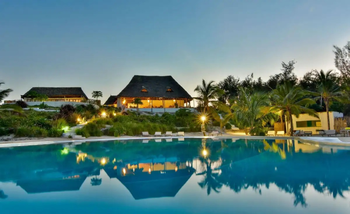 ZANBLUU BEACH HOTEL