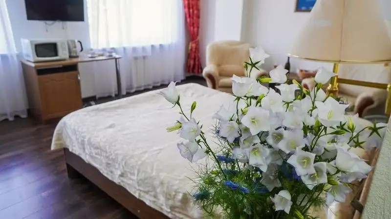 ОТЕЛЬ РУСЬ