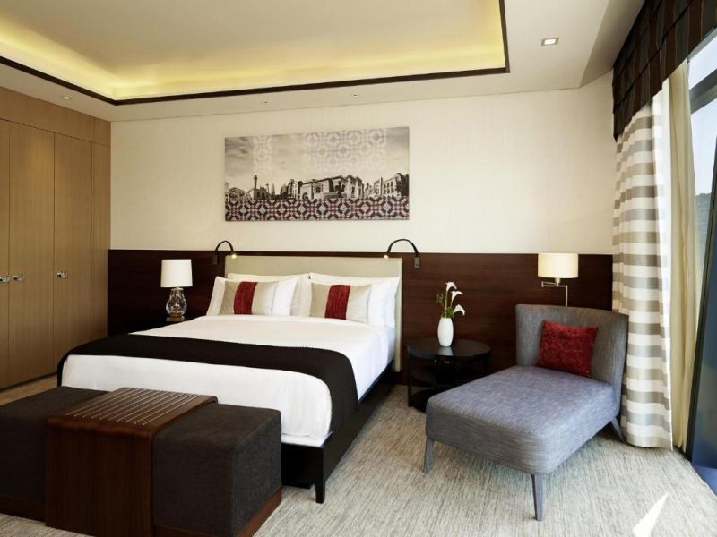 fairmont gold signature suite city view