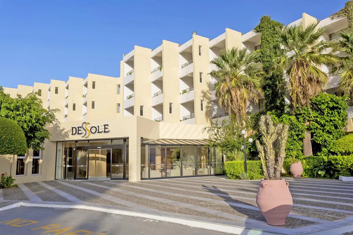 DESSOLE DOLPHIN BAY RESORT (EX. DOLPHIN BAY)