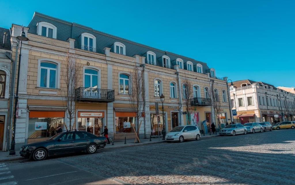GLADIUS INN BOUTIQUE HOTEL