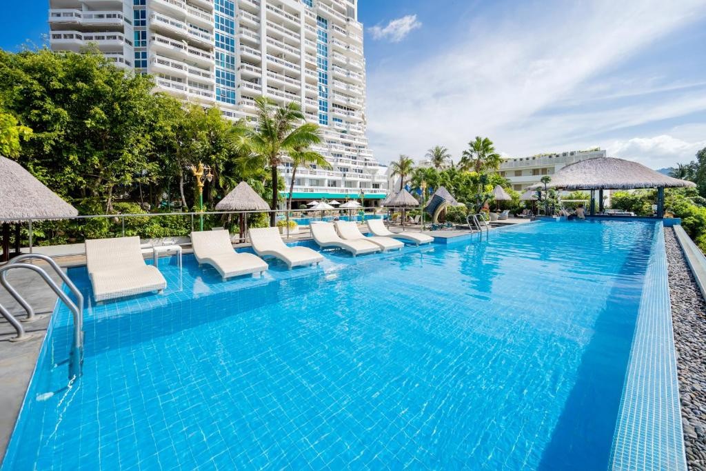 ANDAMAN BEACH SUITES