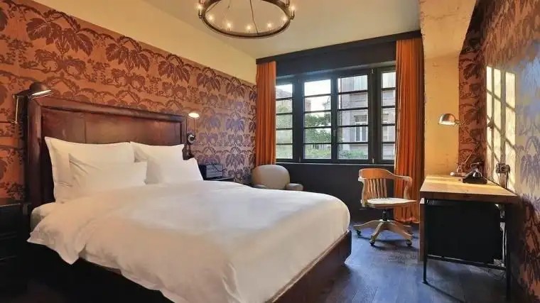 ROOMS HOTEL TBILISI