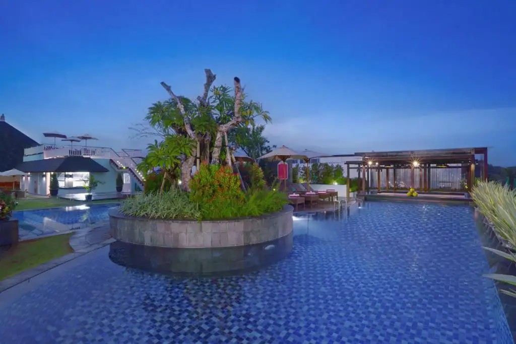 FAVEHOTEL KUTA KARTIKA PLAZA