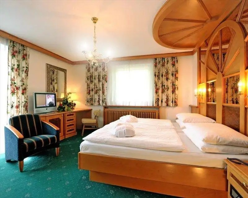 KUR UND SPORTHOTEL ALPINA