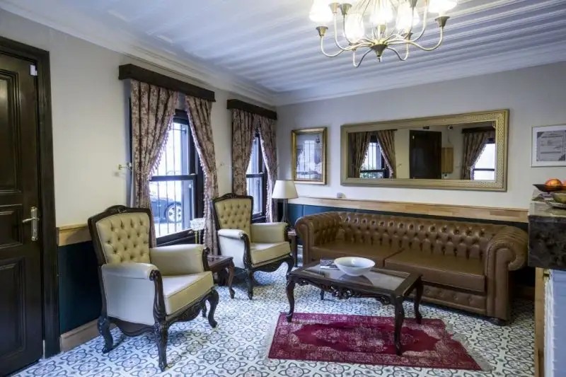 MEZZO HOTEL