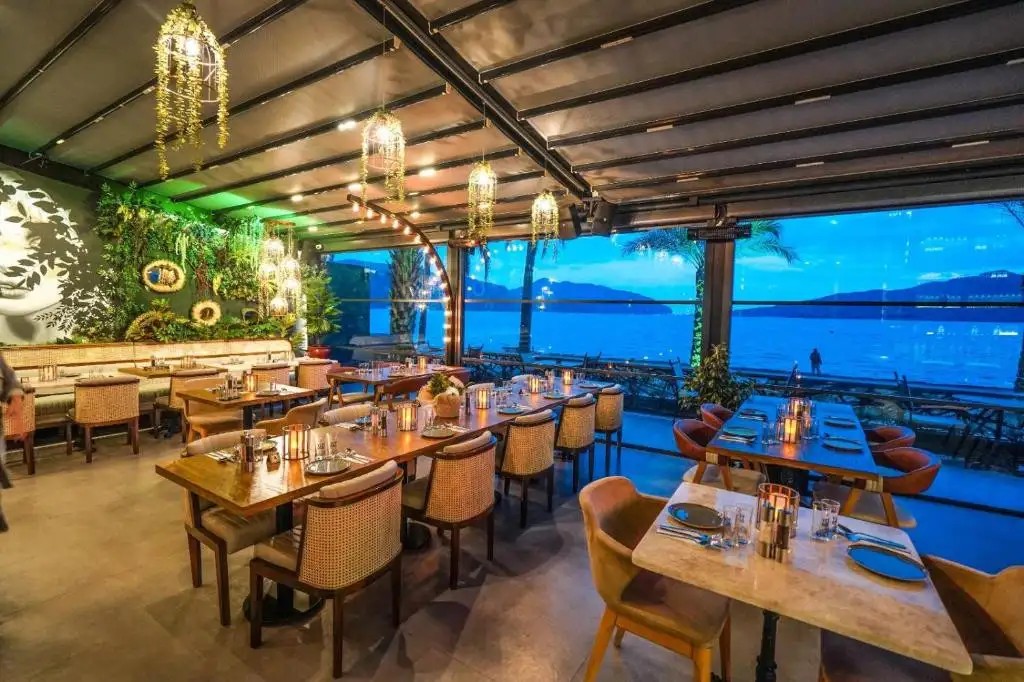AURASIA BEACH HOTEL (EX.MALIBU BEACH)