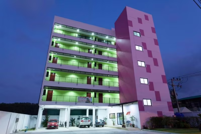 JJW HOUSE