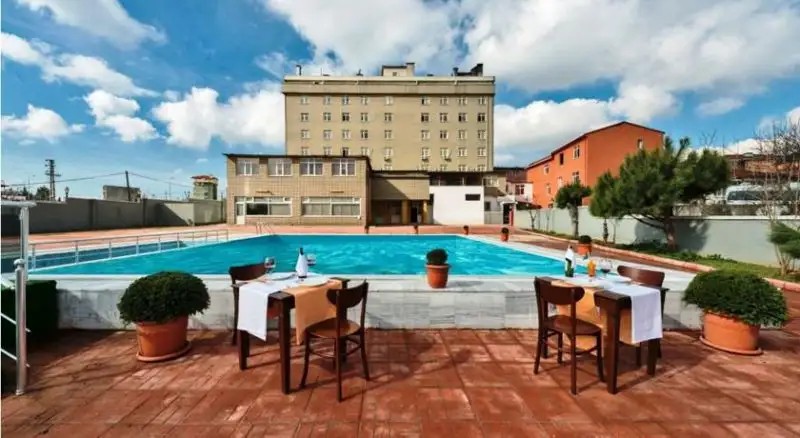 EMIRTIMES HOTEL TUZLA (EX. ASYA PARK)