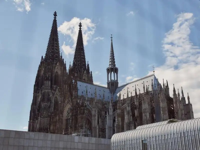 MONDIAL AM DOM COLOGNE MGALLERY BY SOFITEL