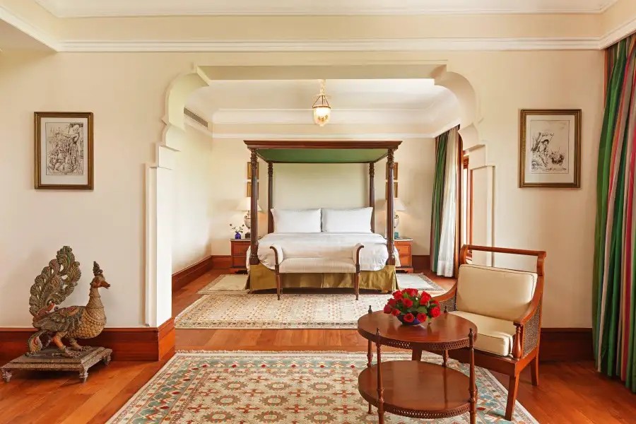 THE OBEROI NEW DELHI