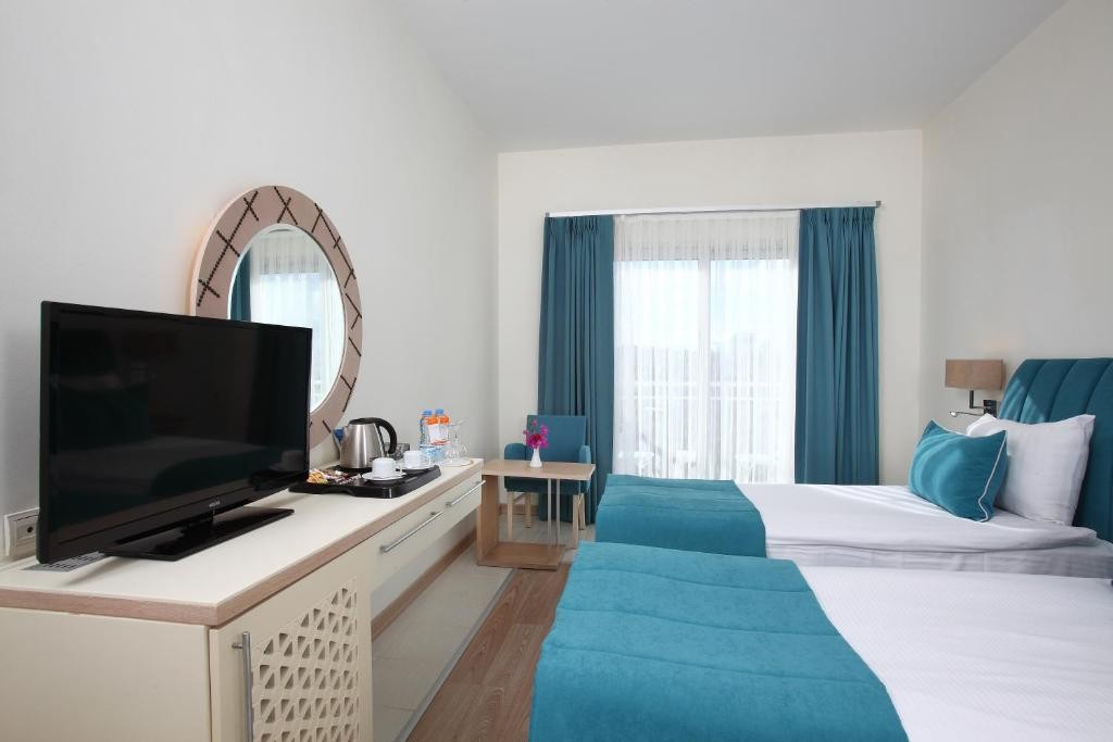 MANDARIN RESORT
