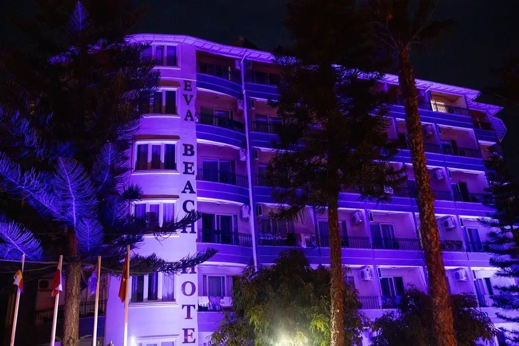 EVA BEACH HOTEL (EX. TEO BEACH HOTEL)
