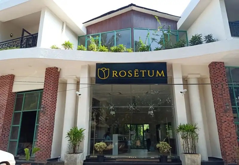 ROSETUM RESORT & SUITES