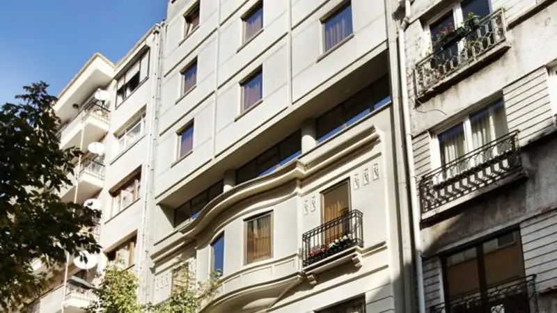 GALLERY RESIDENCE