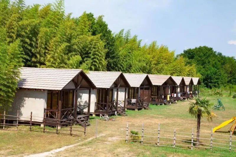 АКАЛАМ КАНТРИ КЛАБ