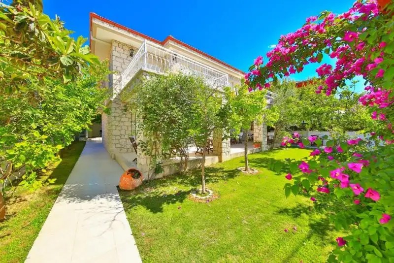 ALACATI SORF HOTEL