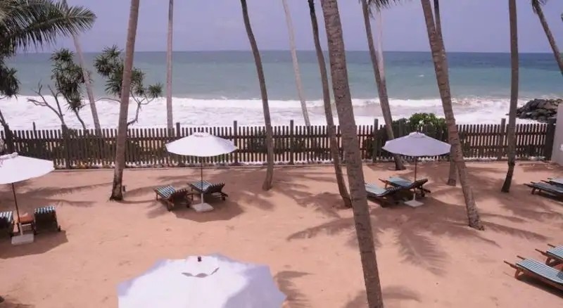 BEACH HOTEL OASIS BRIDGE