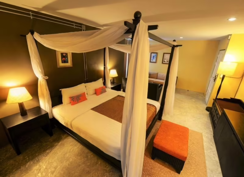 BAAN PHUANDA PHUKET