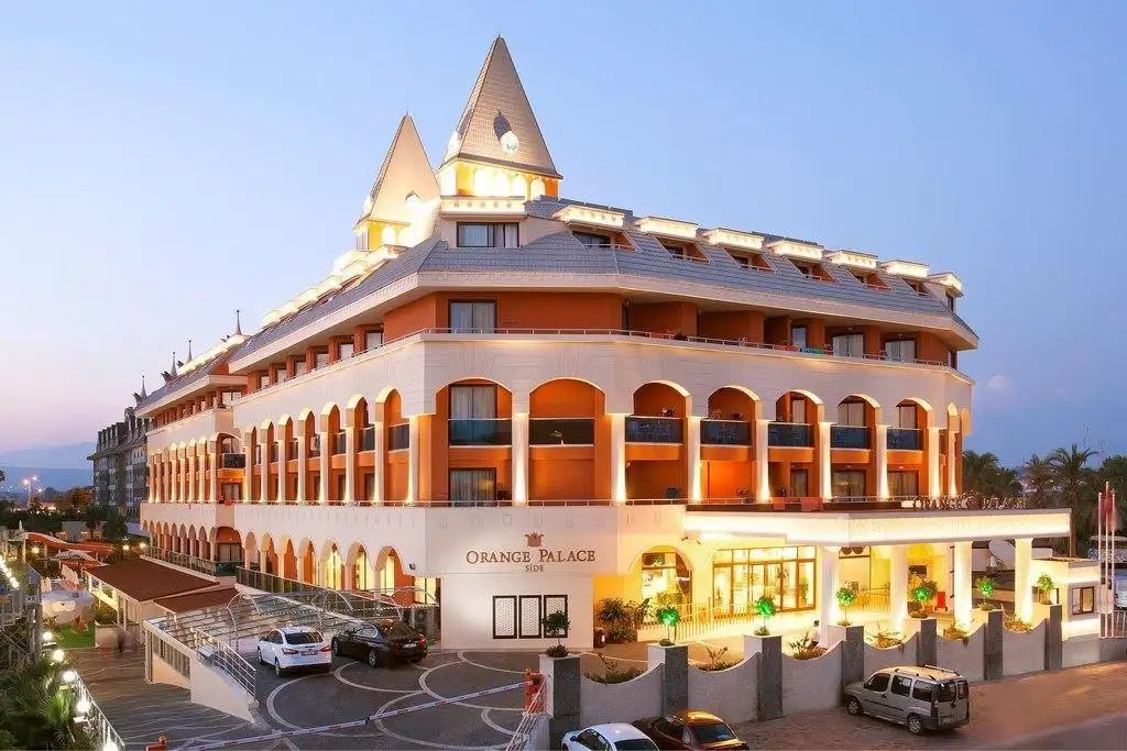 ORANGE PALACE