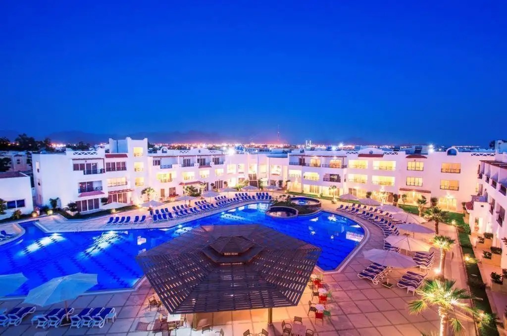 OLD VIC SHARM