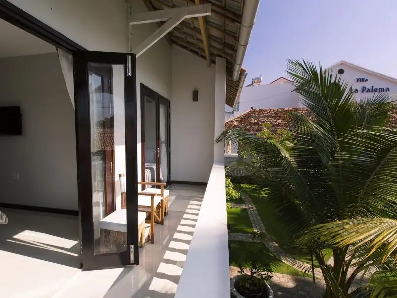 LA PALOMA VILLA