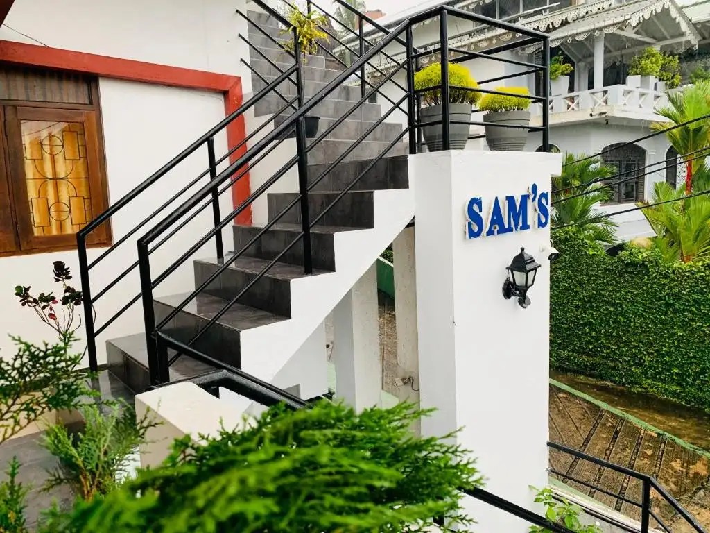 SAM S GUEST HOUSE