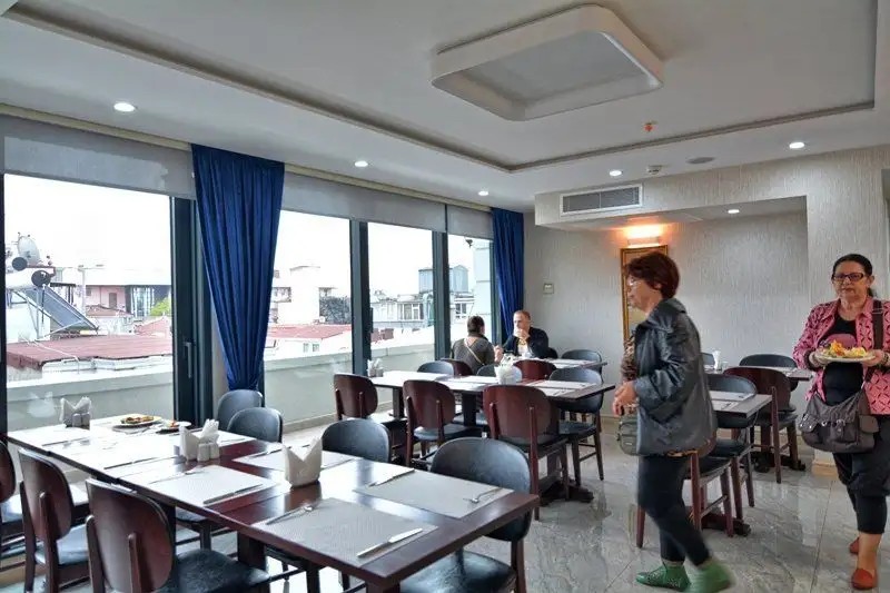 NOVEL HOTEL