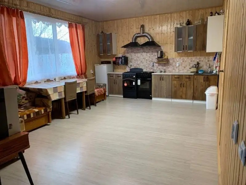 ДОМ У РЕКИ БЕЛАЯ